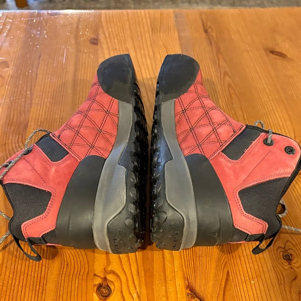Women's five ten Red guide tennies Athletic Shoes - Picture 10 of 11